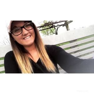 Meet your Posher, Lori